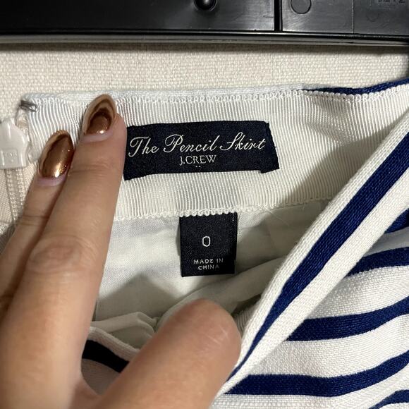 J. Crew The Pencil Skirt Black White Stripe Knit Cotton Knee Length - Size 0 - Picture 4 of 7